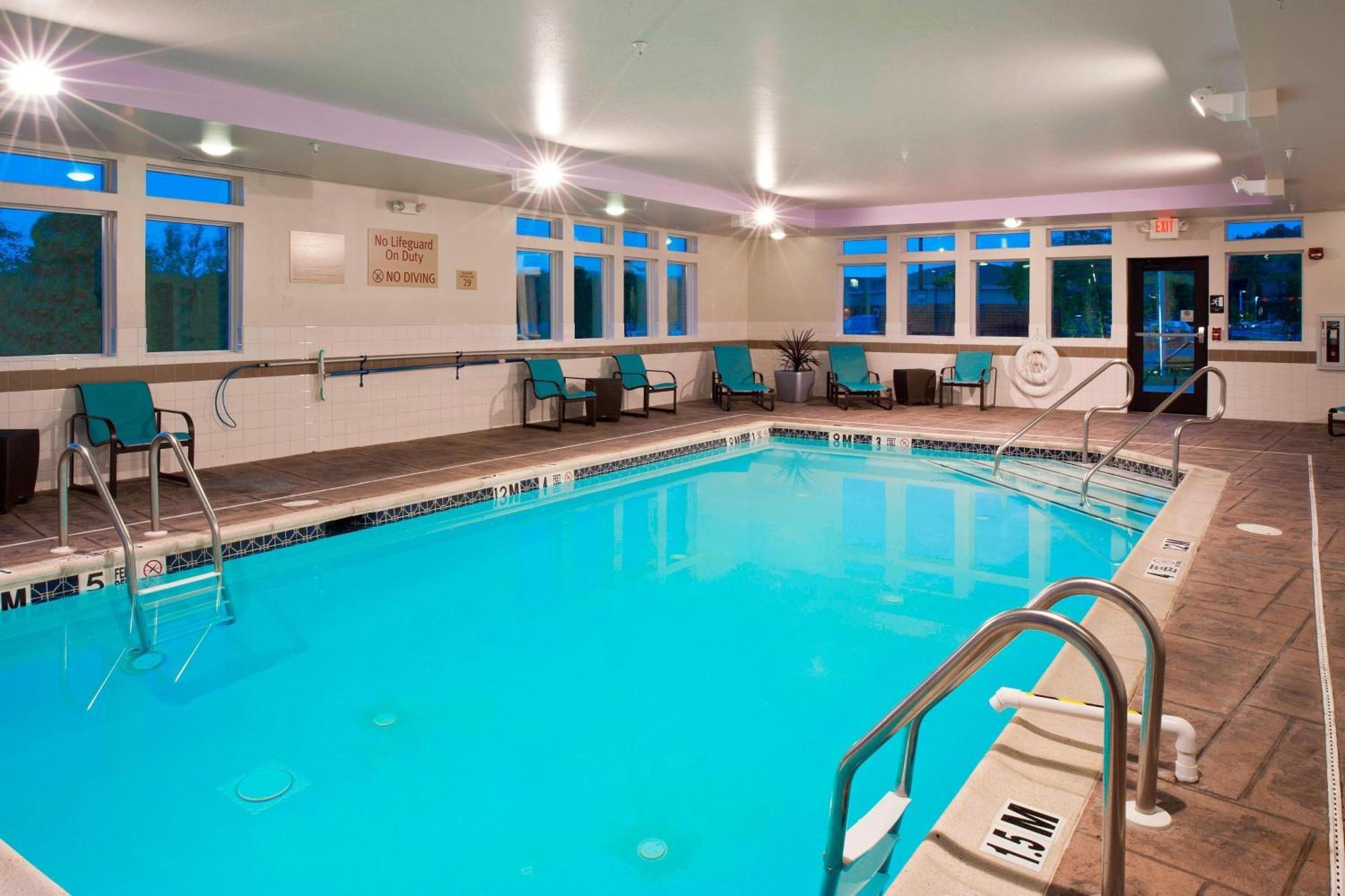 Hollo Towneplace Suites By Marriott Bethlehem Easton/Lehigh Valley מראה חיצוני תמונה