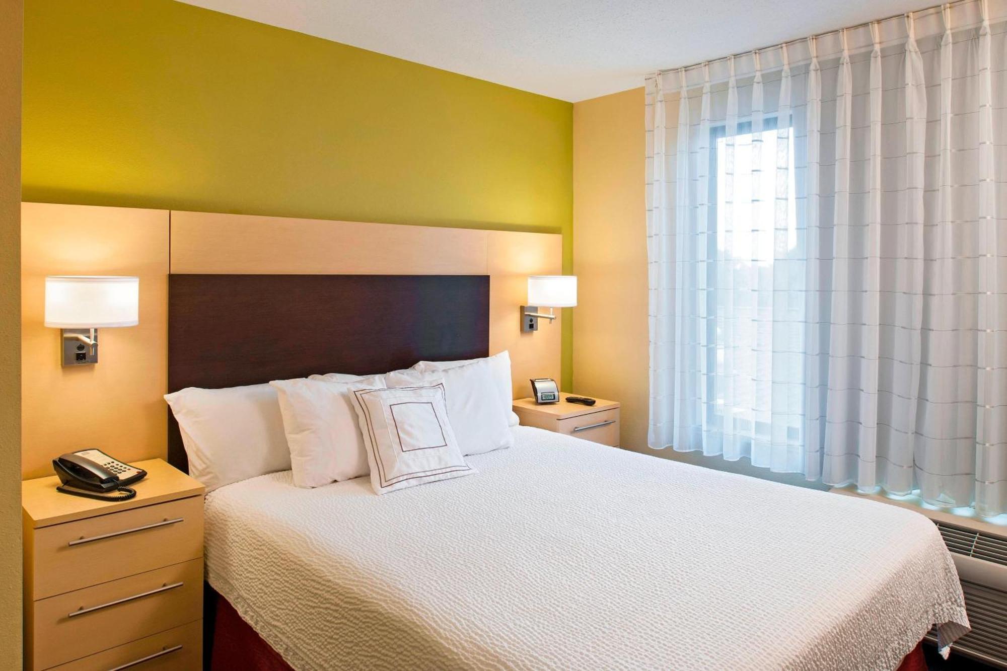 Hollo Towneplace Suites By Marriott Bethlehem Easton/Lehigh Valley מראה חיצוני תמונה