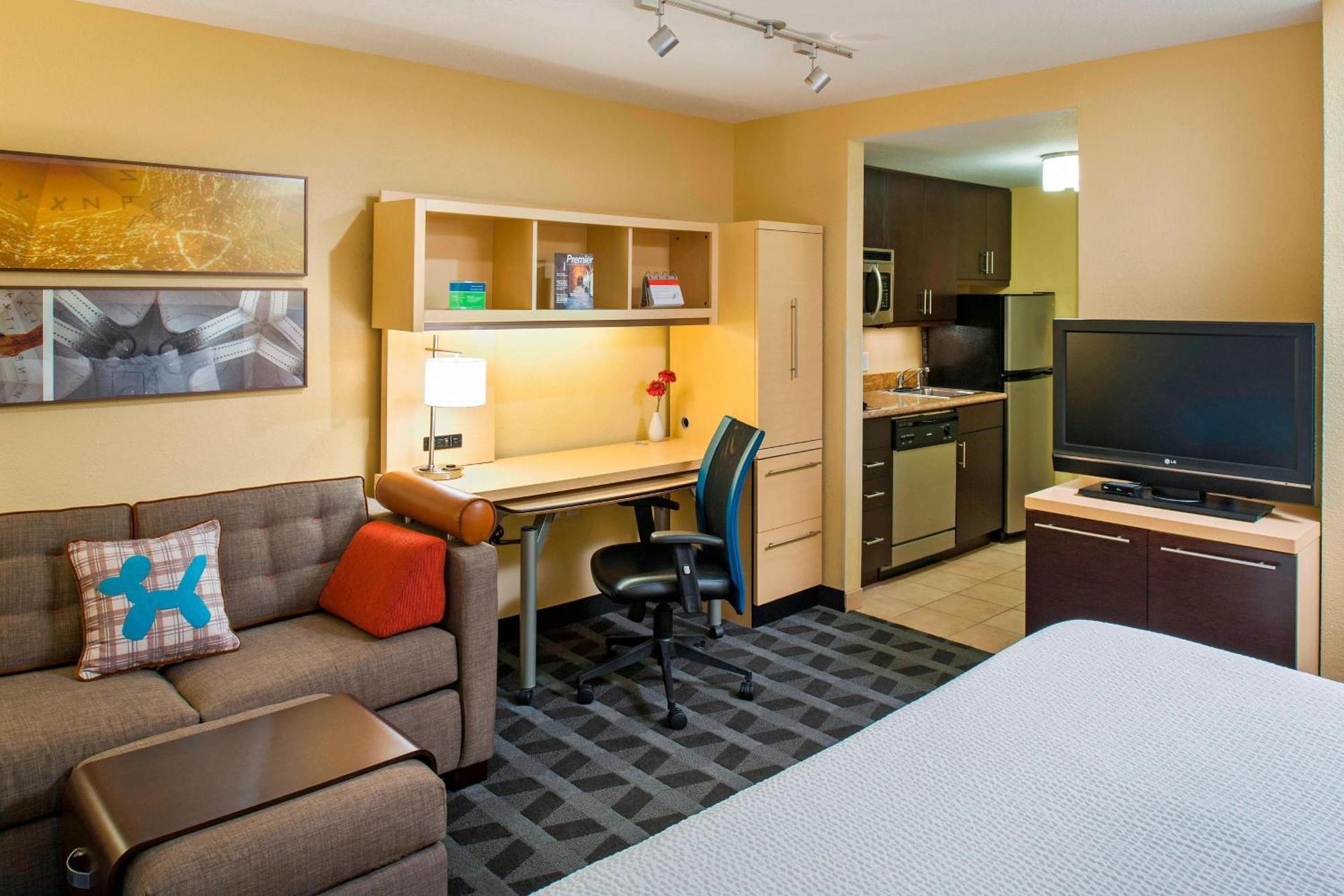 Hollo Towneplace Suites By Marriott Bethlehem Easton/Lehigh Valley מראה חיצוני תמונה