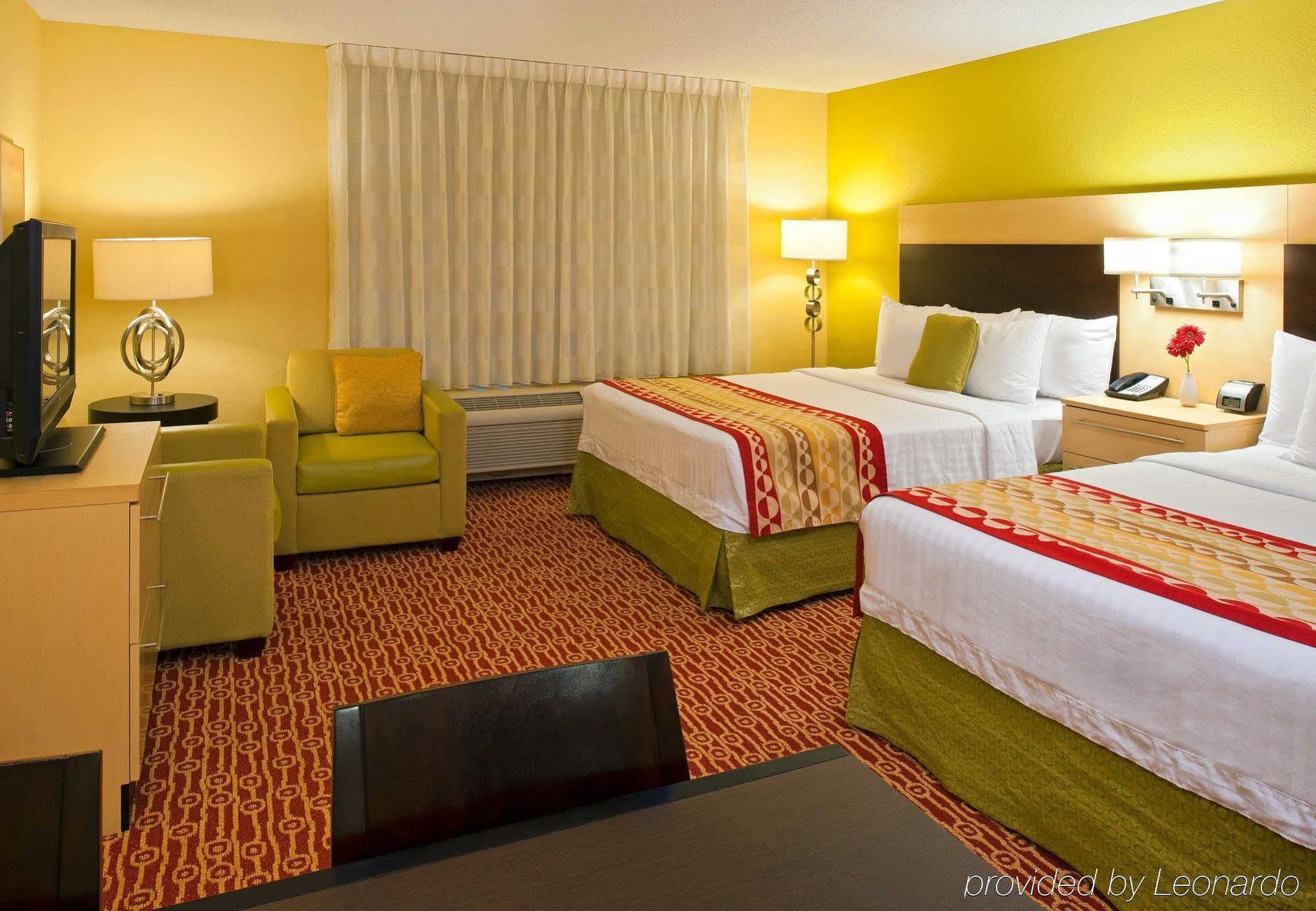 Hollo Towneplace Suites By Marriott Bethlehem Easton/Lehigh Valley חדר תמונה